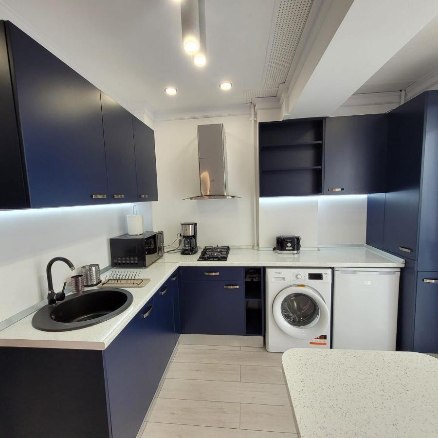 Studio 10 - Catedral Residence Bucharest - Free Parking Eksteriør bilde